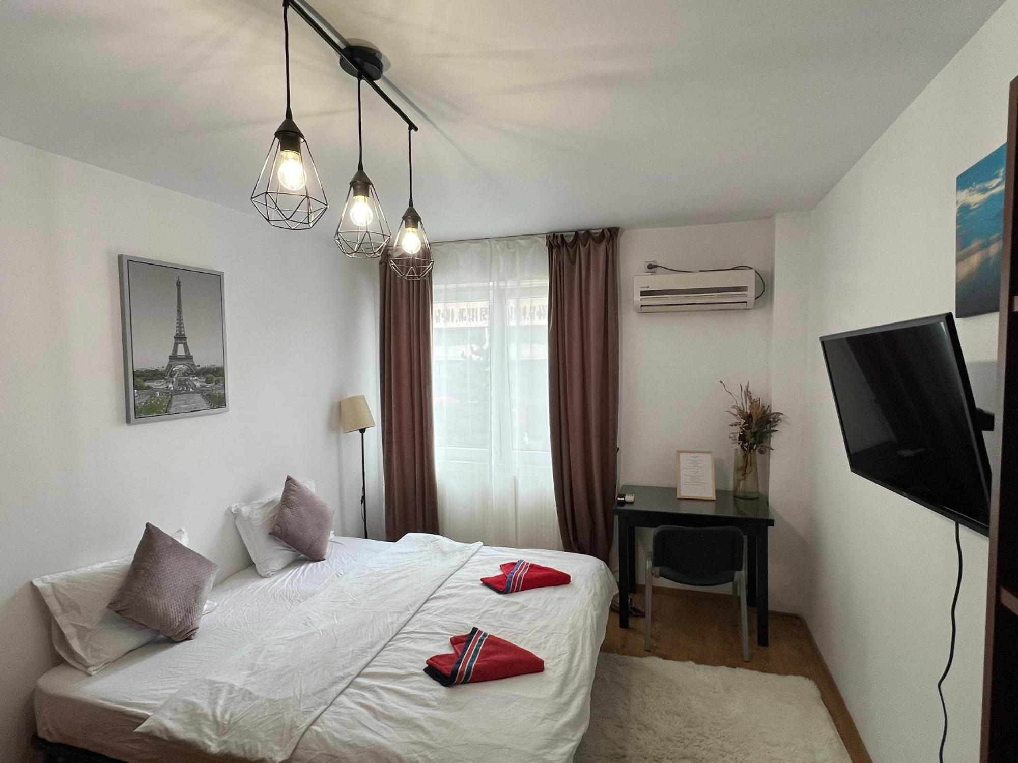 יאשי 2 Rooms Apartment City Center מראה חיצוני תמונה