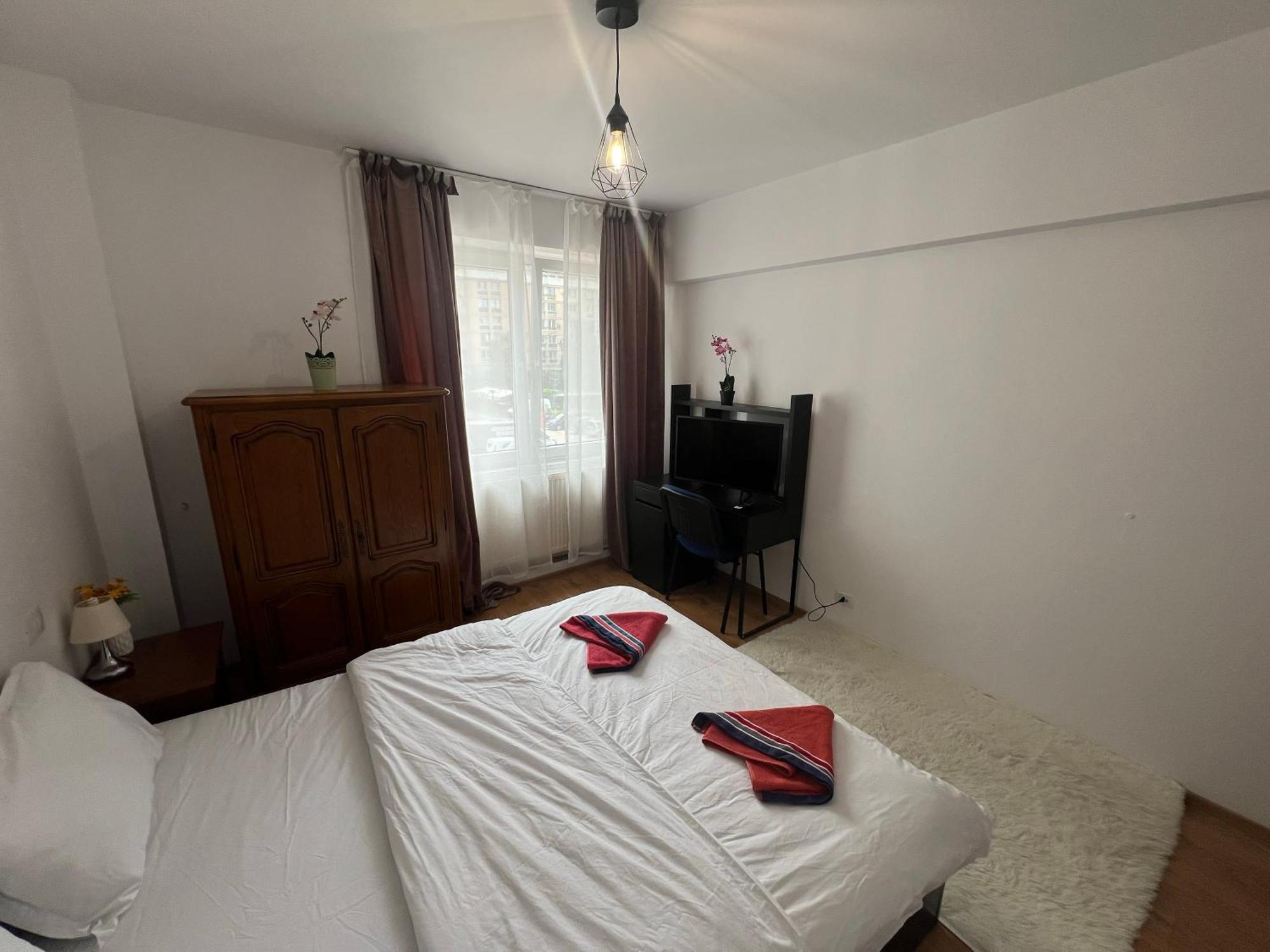 יאשי 2 Rooms Apartment City Center מראה חיצוני תמונה