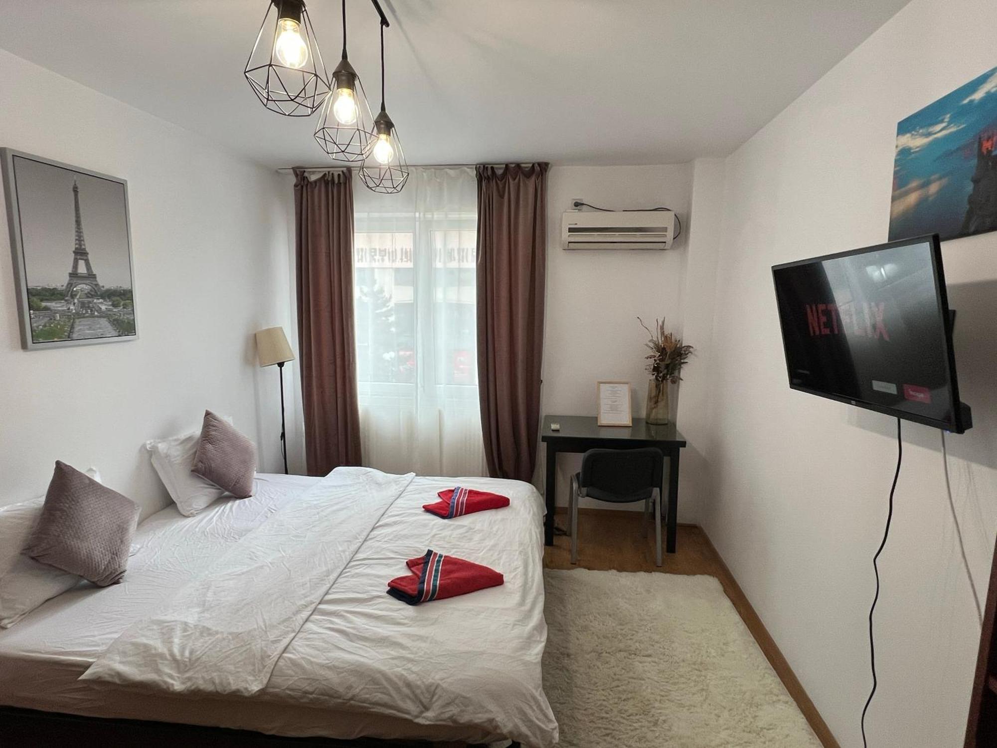 יאשי 2 Rooms Apartment City Center מראה חיצוני תמונה